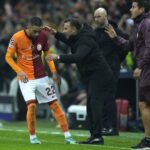 Jarang Main, Hakim Ziyeh Menyesal Gabung Galatasaray