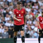 Alan Shearer Sentil Benjamin Sesko: Dua Peluang Emas yang Seharusnya Jadi Gol MU!