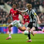 Jamu Aston Villa, Michael Carrick Serukan Kebangkitan Manchester United