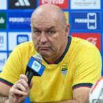Bojan Hodak Emosi Manajemen Persib Sudah Bicara Konvoi Juara: Kami Belum Juara!